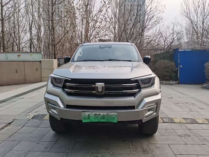 Фото 2 - Tank 400 Hybrid