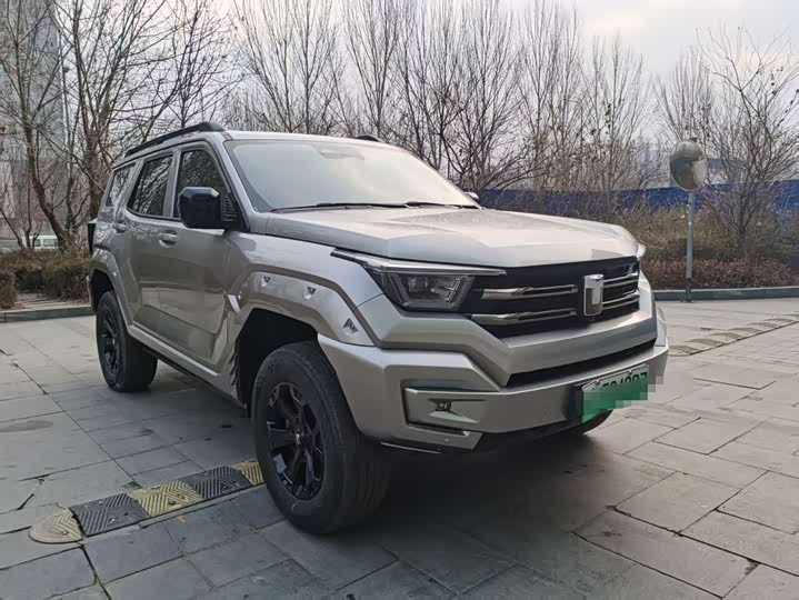 Фото 3 - Tank 400 Hybrid