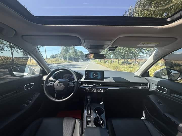 Фото 15 - Honda Civic