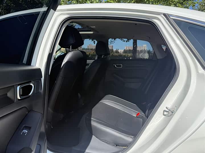 Фото 16 - Honda Civic