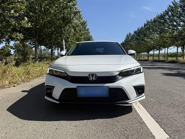 Фото 9 - Honda Civic