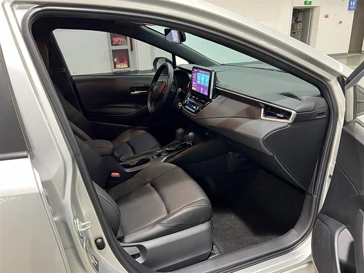 Фото 16 - Toyota Levin