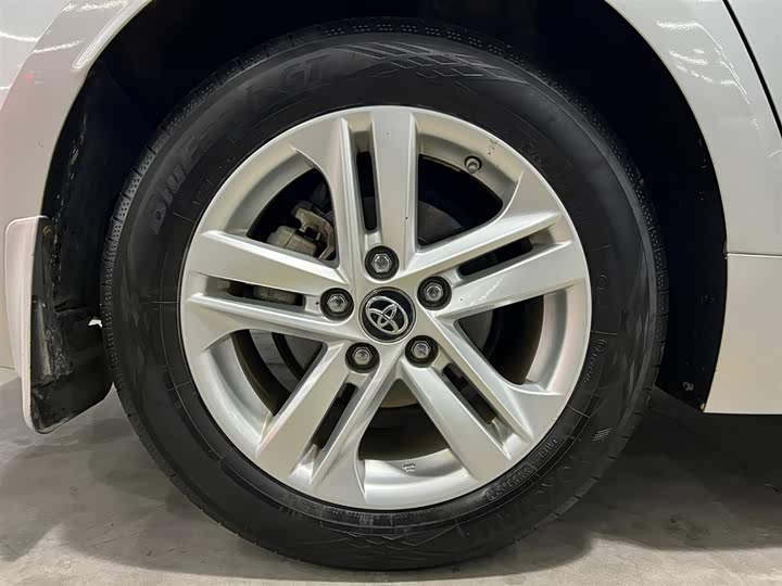 Фото 17 - Toyota Levin