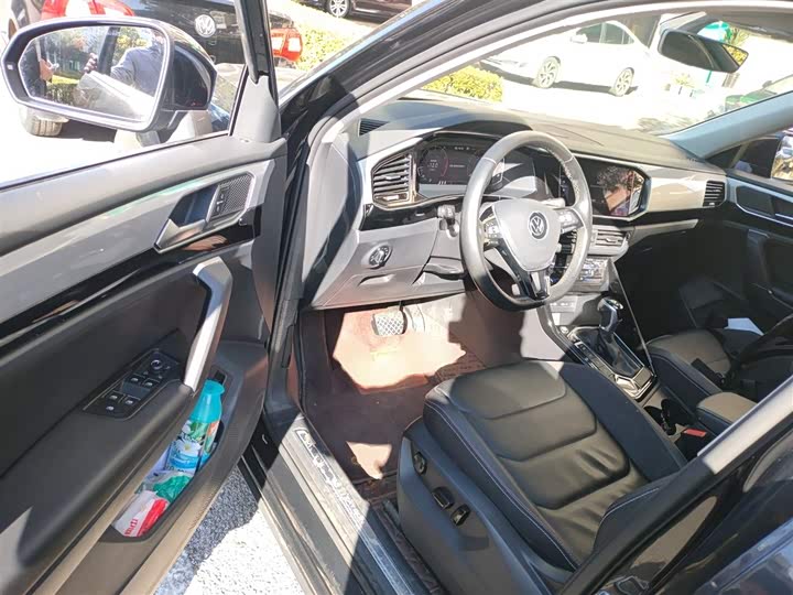 Фото 16 - Volkswagen Tayron