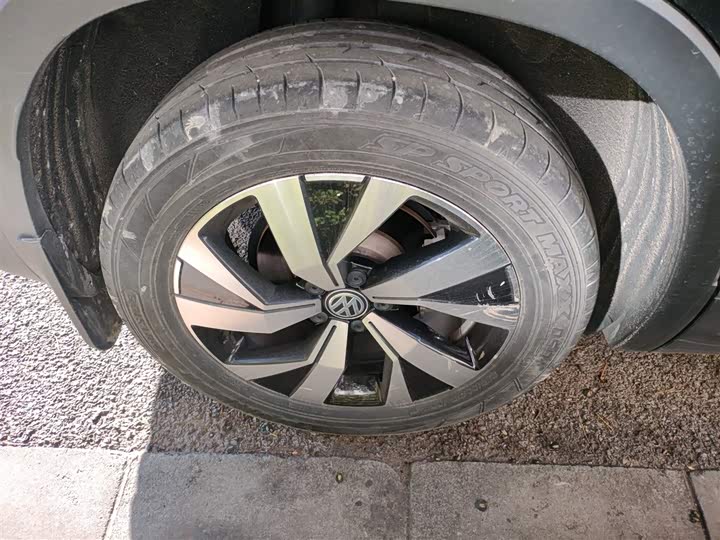 Фото 26 - Volkswagen Tayron