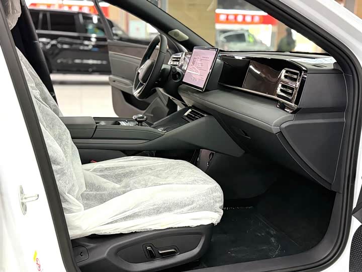 Фото 6 - BYD Qin L