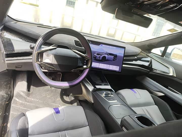 Фото 3 - HiPhi Z