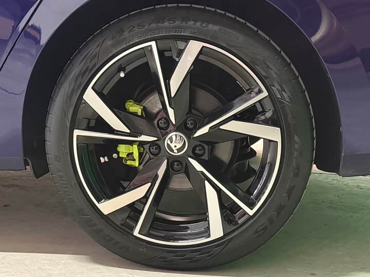 Фото 7 - Skoda Octavia Pro