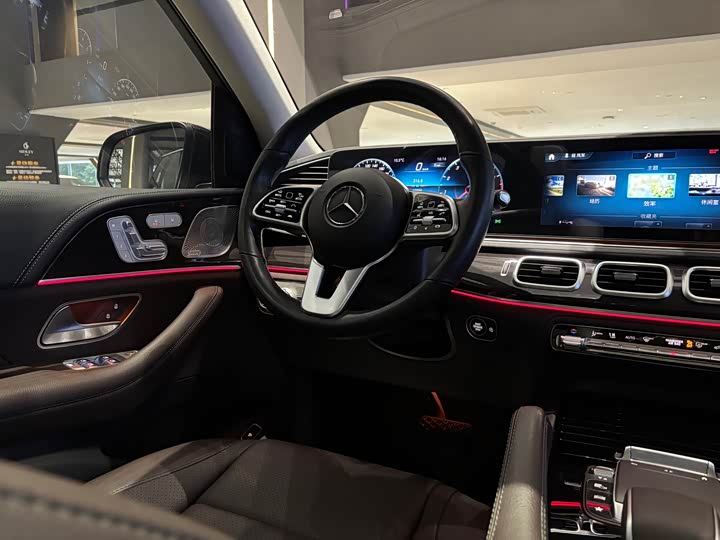 Фото 16 - Mercedes-Benz GLS-Class