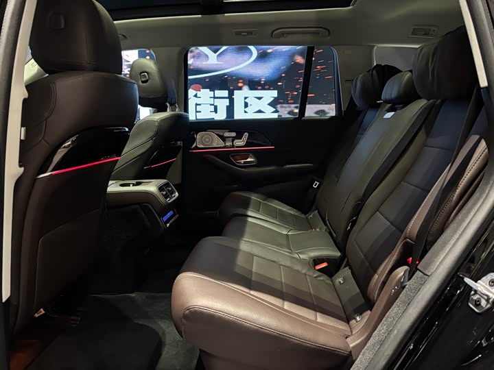 Фото 17 - Mercedes-Benz GLS-Class