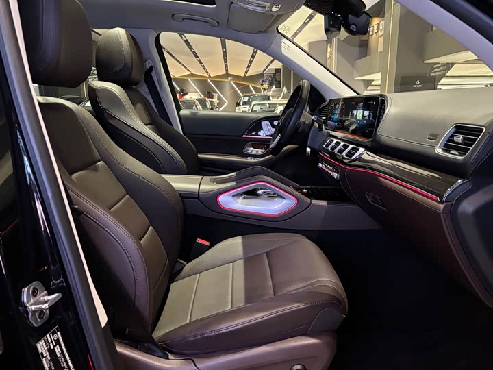 Фото 20 - Mercedes-Benz GLS-Class