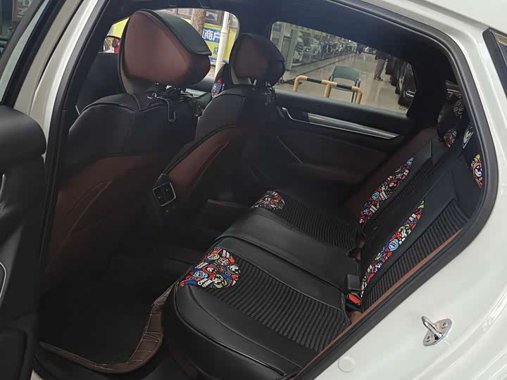 Фото 5 - Honda Inspire