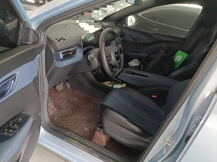 Фото 16 - BYD Seagull