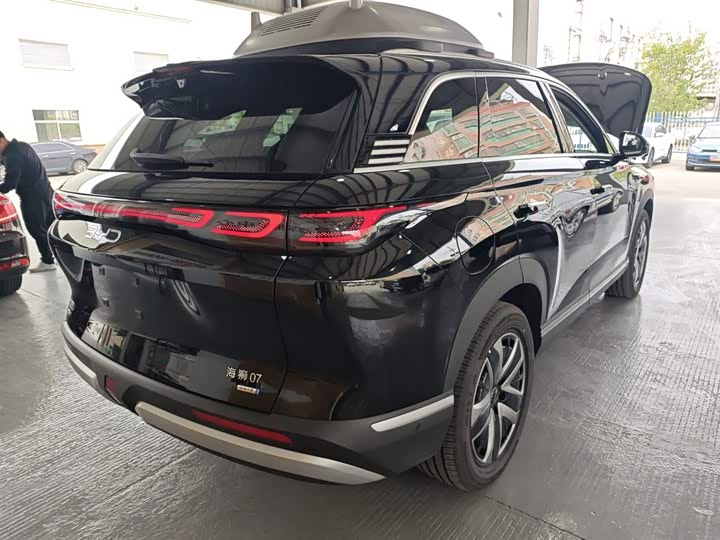 Фото 7 - BYD Sea Lion 07 DM-i Hybrid