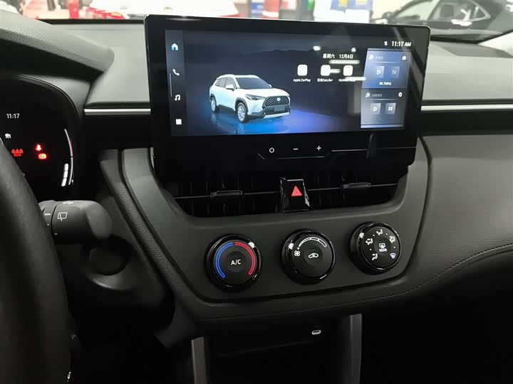 Фото 13 - Toyota Corolla Cross