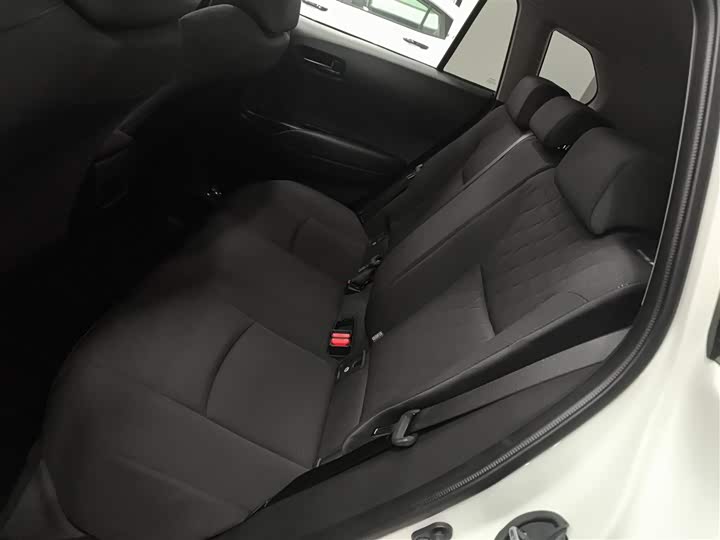 Фото 17 - Toyota Corolla Cross