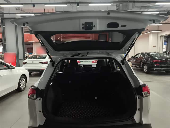 Фото 19 - Toyota Corolla Cross