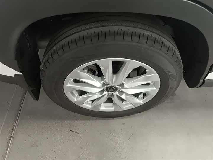 Фото 26 - Toyota Corolla Cross