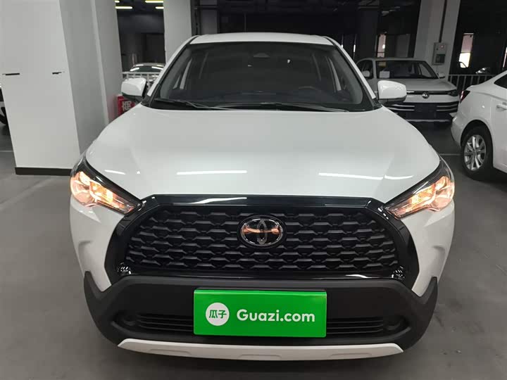 Фото 3 - Toyota Corolla Cross