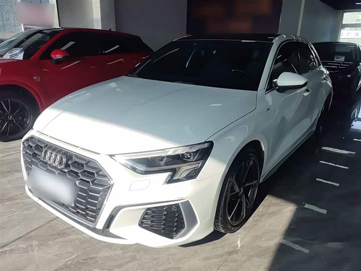 Фото 1 - Audi A3