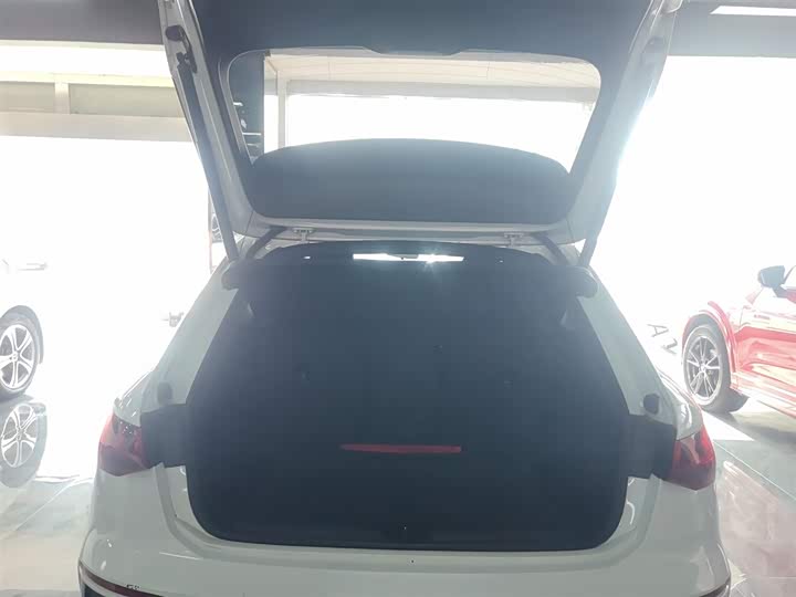 Фото 19 - Audi A3