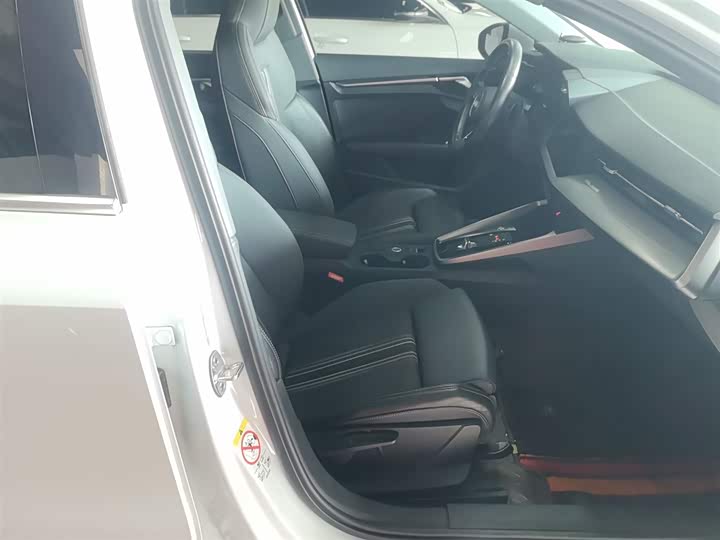 Фото 25 - Audi A3