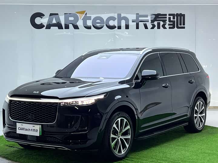 Фото 1 - LiXiang One