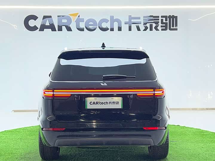 Фото 2 - LiXiang One