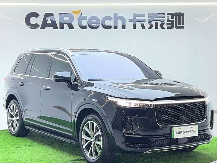 Фото 7 - LiXiang One