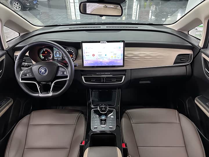 Фото 9 - BYD Song Max Hybrid