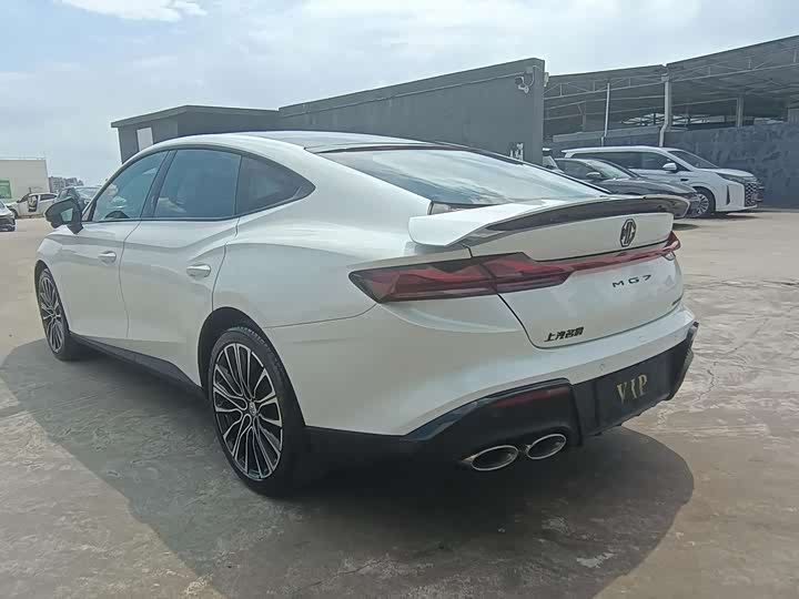 Фото 10 - MG Motor 7