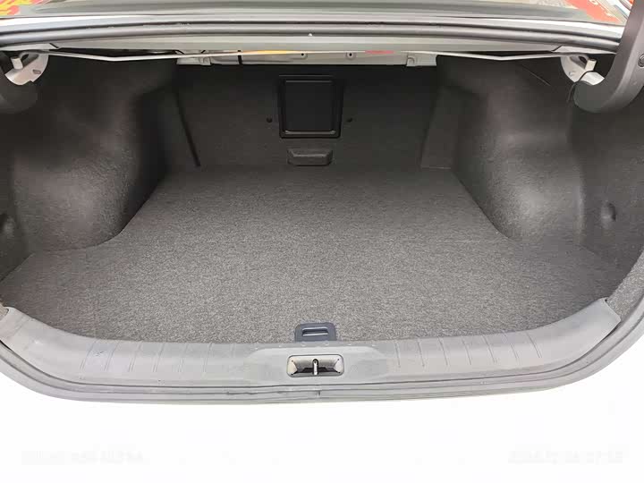 Фото 21 - Nissan Teana