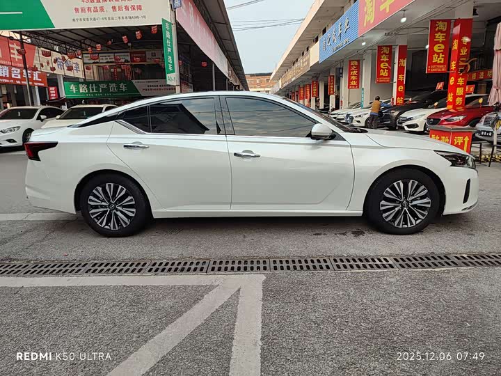 Фото 4 - Nissan Teana