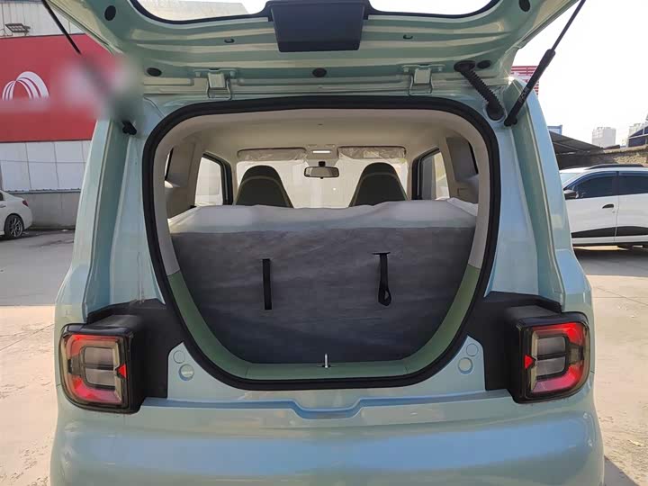 Фото 19 - Geely Galaxy Panda Mini