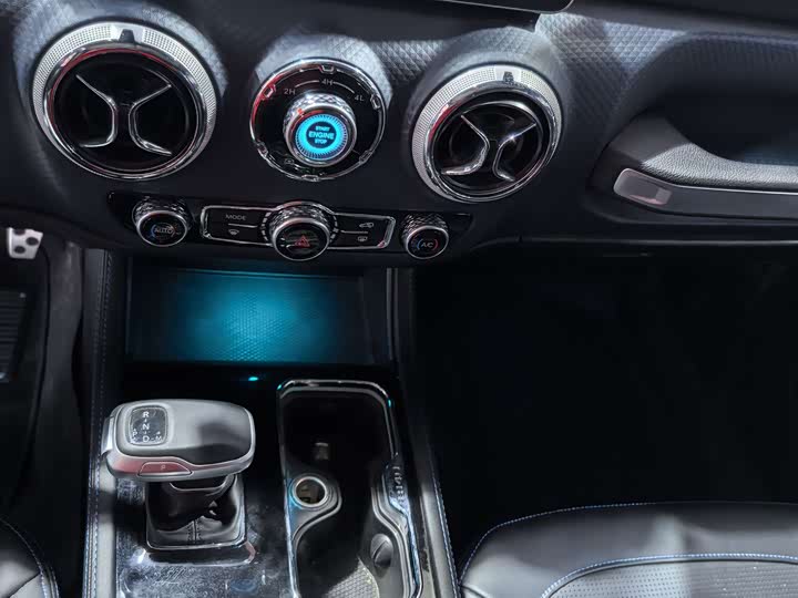 Фото 10 - BAIC Beijing BJ40