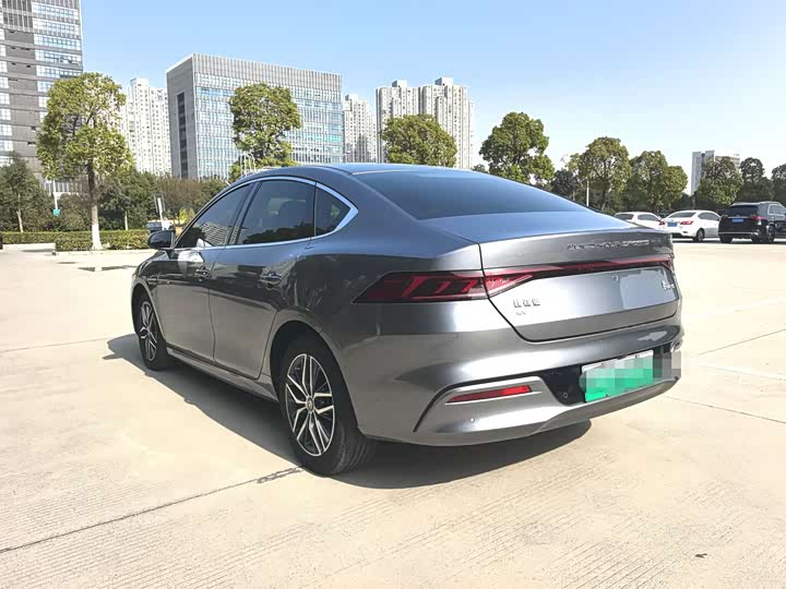 Фото 13 - BYD Qin Plus