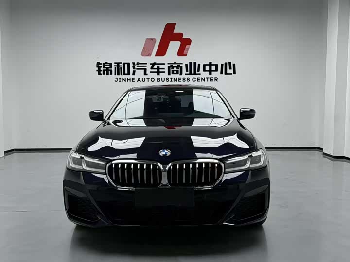 Фото 2 - BMW 5 Series