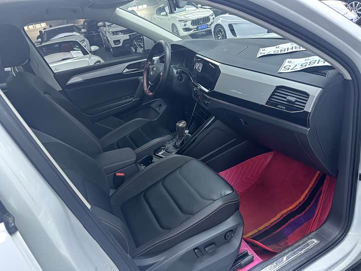 Фото 13 - Volkswagen Tayron