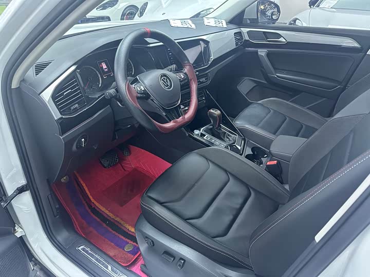 Фото 9 - Volkswagen Tayron