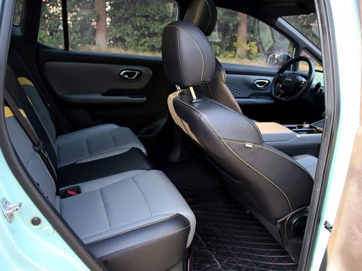 Фото 11 - GAC Aion Y