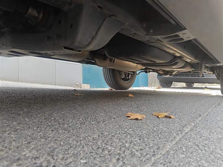 Фото 19 - Tank 300