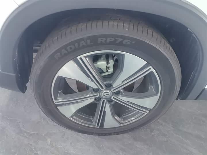 Фото 26 - Changan X7 Plus