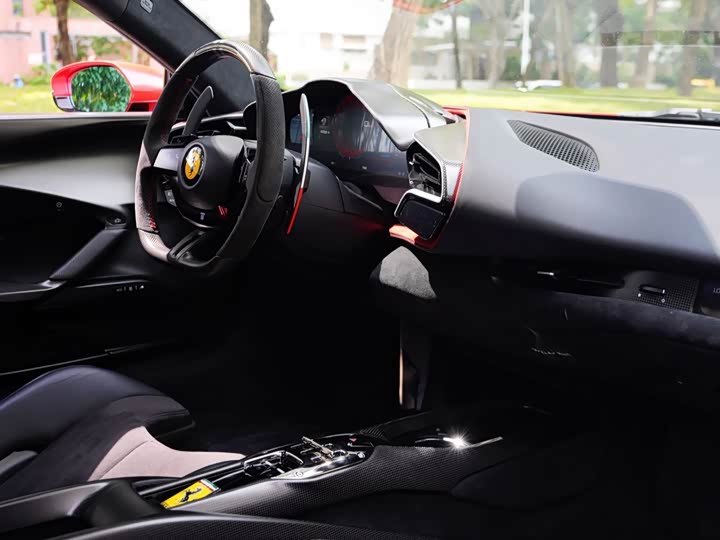 Фото 21 - Ferrari 296