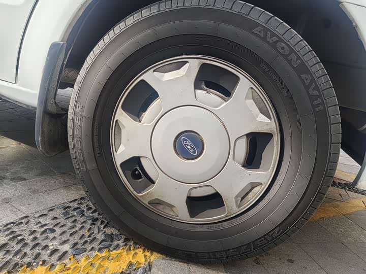 Фото 13 - Ford Transit New