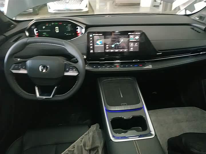 Фото 10 - Changan CS55 Plus Hybrid