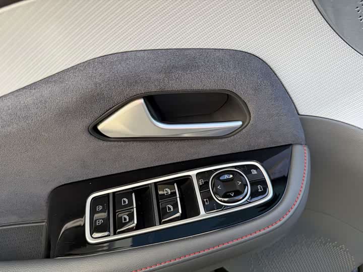 Фото 26 - BAIC Arcfox Alpha S