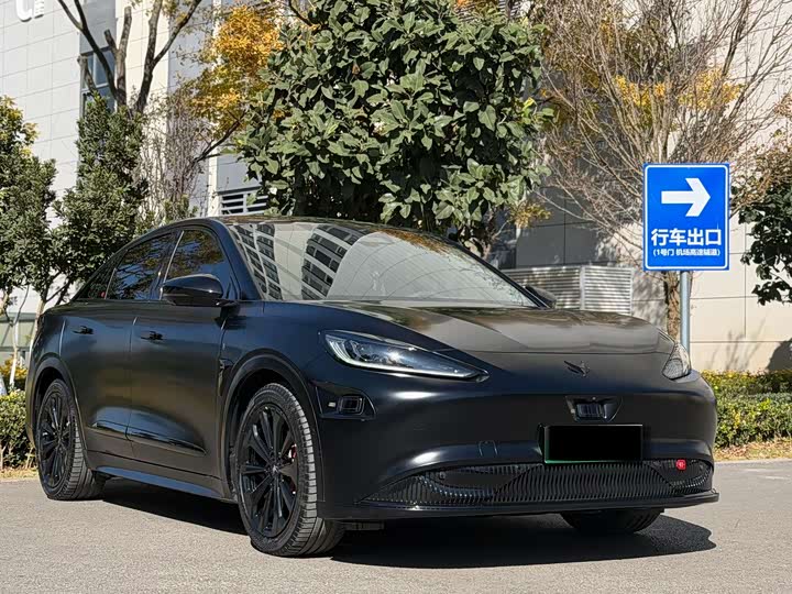 Фото 3 - BAIC Arcfox Alpha S