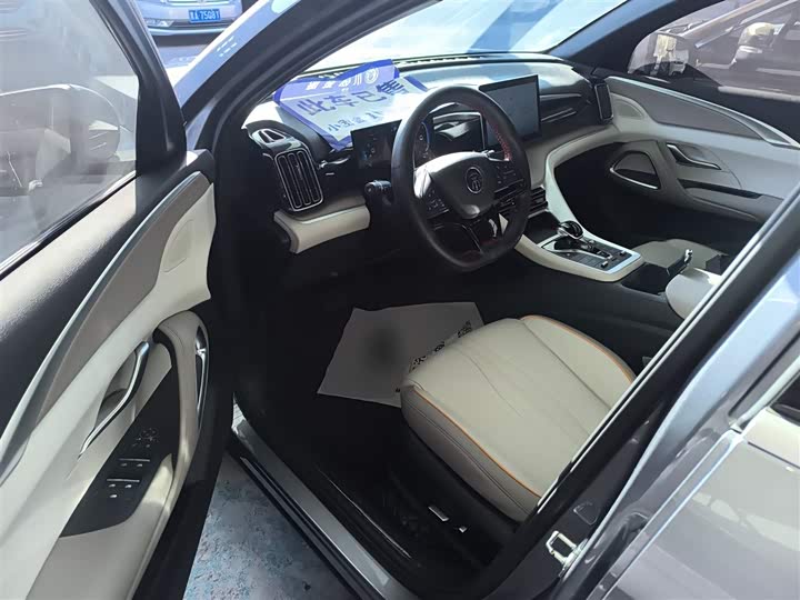 Фото 16 - BYD Song Pro Hybrid