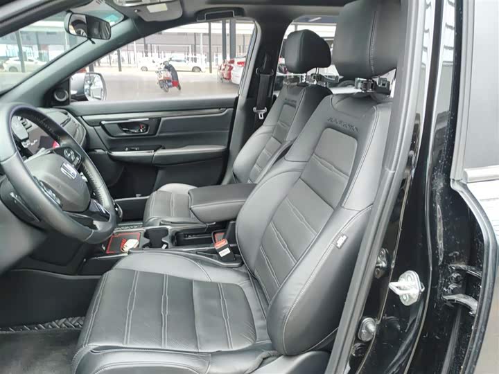 Фото 15 - Honda CR-V