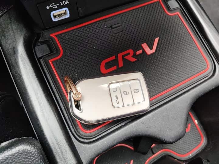 Фото 9 - Honda CR-V